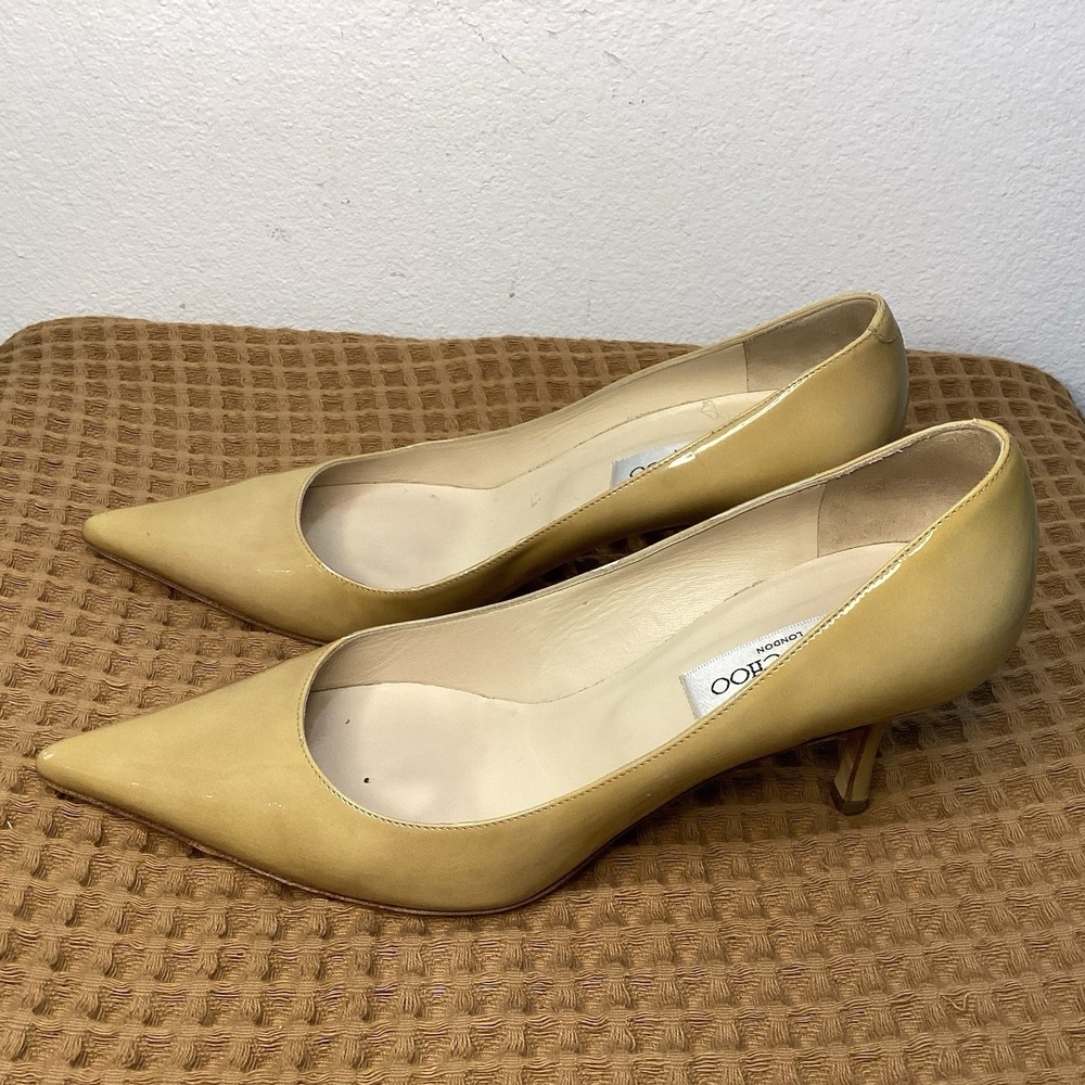 Leather Pointed-Toe Pumps in Light Yellow - Jimmy Choo